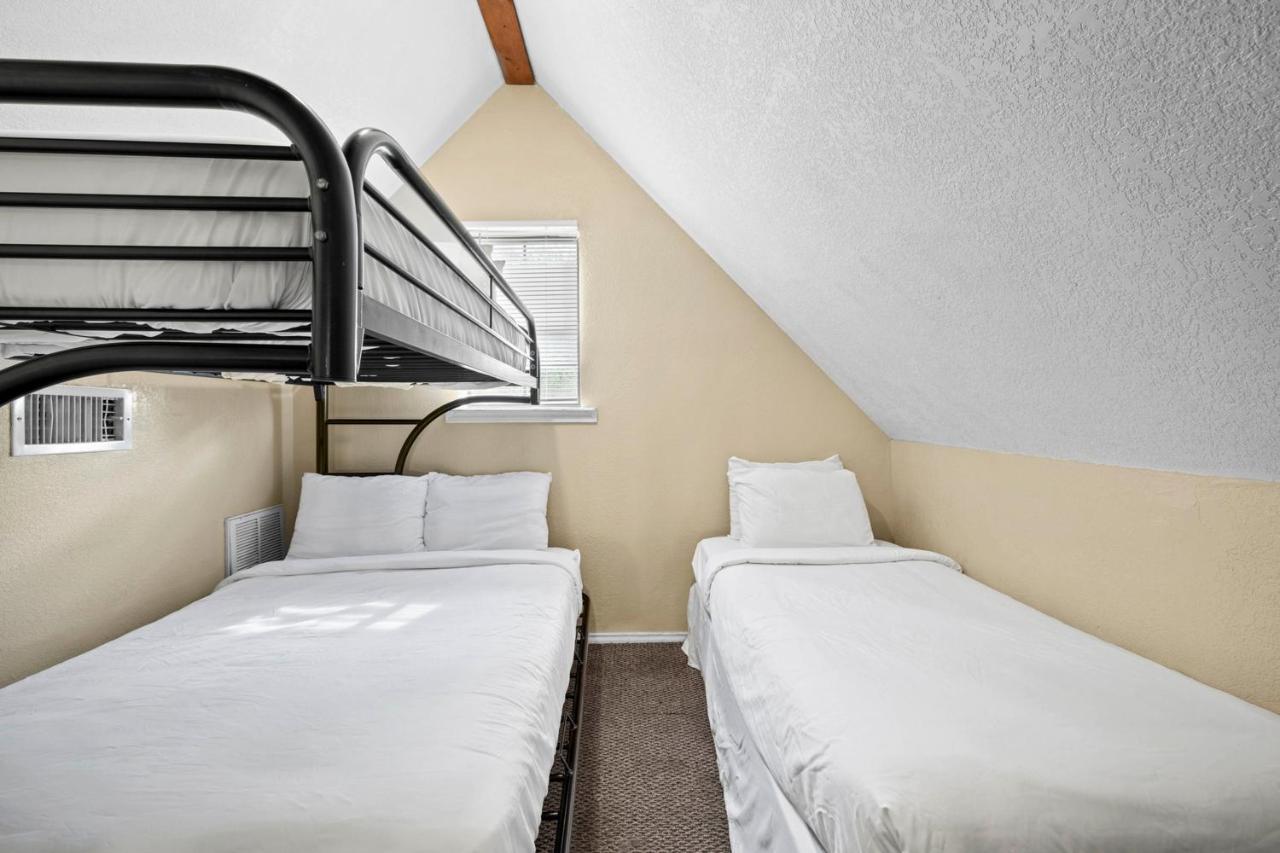 The Claire Hotel بحيرة كانيون المظهر الخارجي الصورة